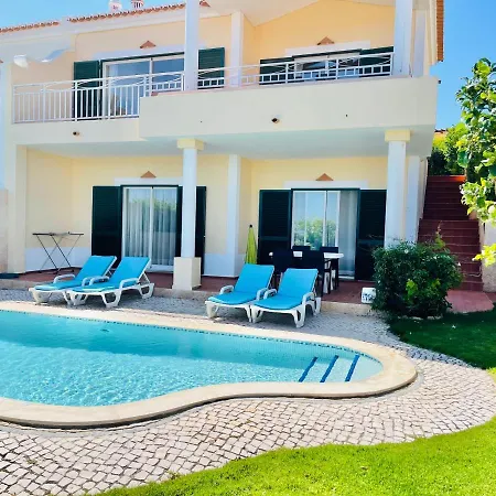 Villa Acacias 13